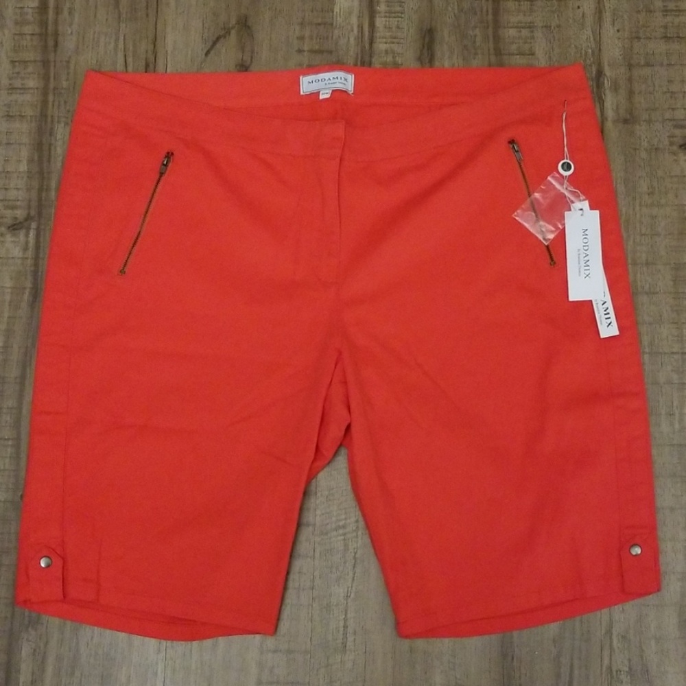 Modamix Red Bermuda Short Size 22 Plus Size